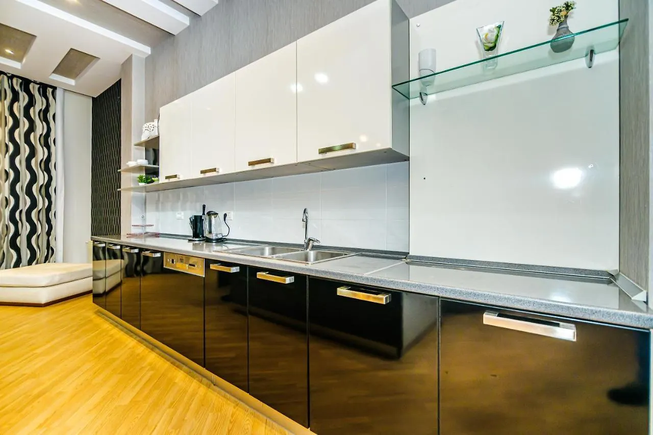 Apartment Nizami Street 4 Room Deluxe Baku